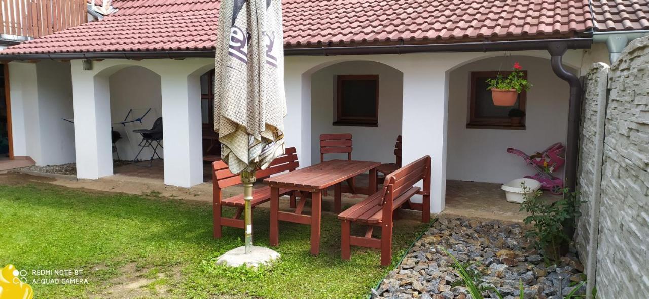 Apartmany Natalie Dvory nad Luznici Экстерьер фото
